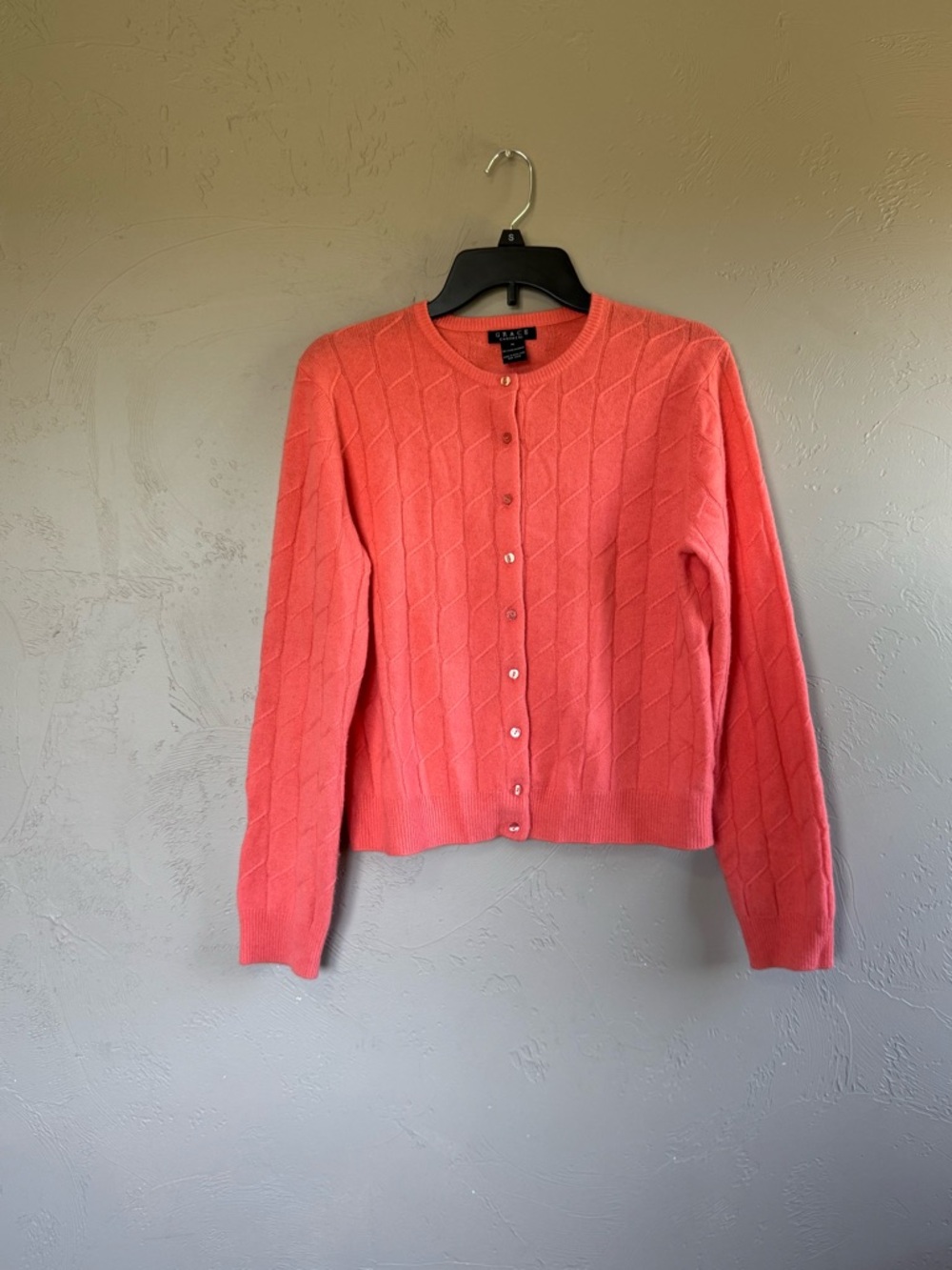 100% Cashmere Coral Crewneck Button Cardigan - Women - Picture 2 of 8